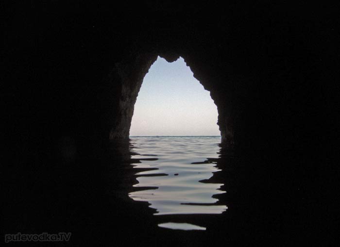 Остров Закинтос (Zante). Голубые пещеры (Blue caves).