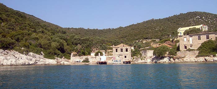 ������. ���������� ����. ������ ������� (Kalamos). ���� ���� (Port Leone).