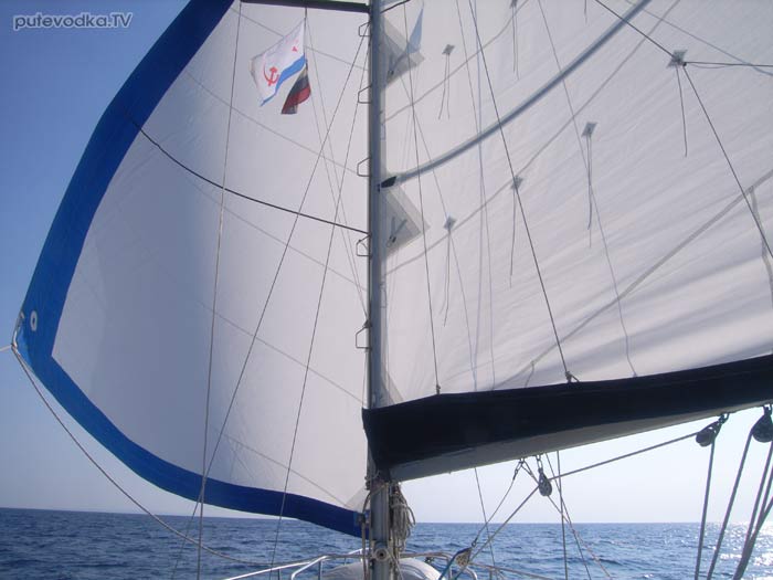 Jeanneau SunFizz 40 ������� (������������� 2013 �). ��� �������.