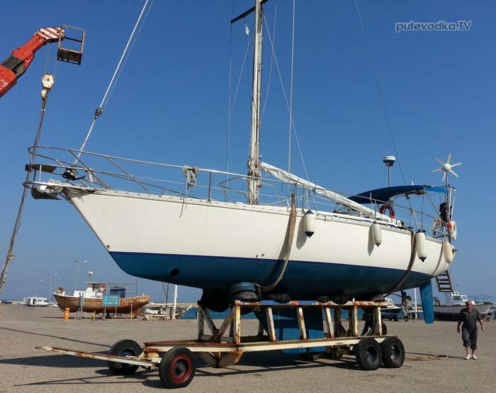 <h2>Jeanneau SunFizz 40 ������� (������������� 2013 �). �� ������.</h2>