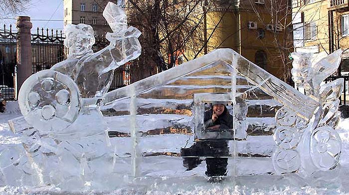 Россия: ледяные скульптуры зимы 2013-2014 гг. Магнитогорск. Россия: ледяные скульптуры зимы 2013-2014 гг. Магнитогорск.