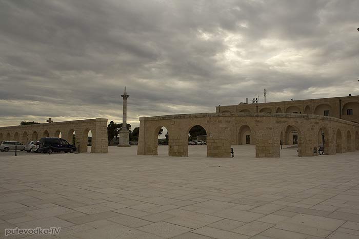  . . - .     (Santa Maria di Leuca).  .